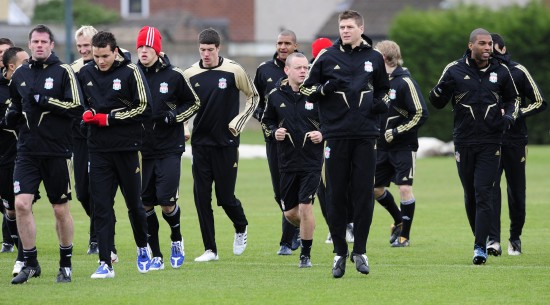 判决书：原北京人和球员陈某因多次受贿，判处有期徒刑一年半