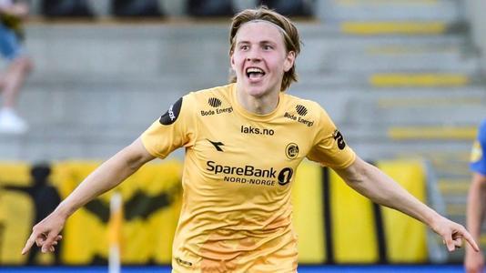 世体：巴萨已提前告知西足协，亚马尔在报到前将接受检查（世体：巴萨已提前通知西班牙足协，亚马尔报到前将先接受检查）