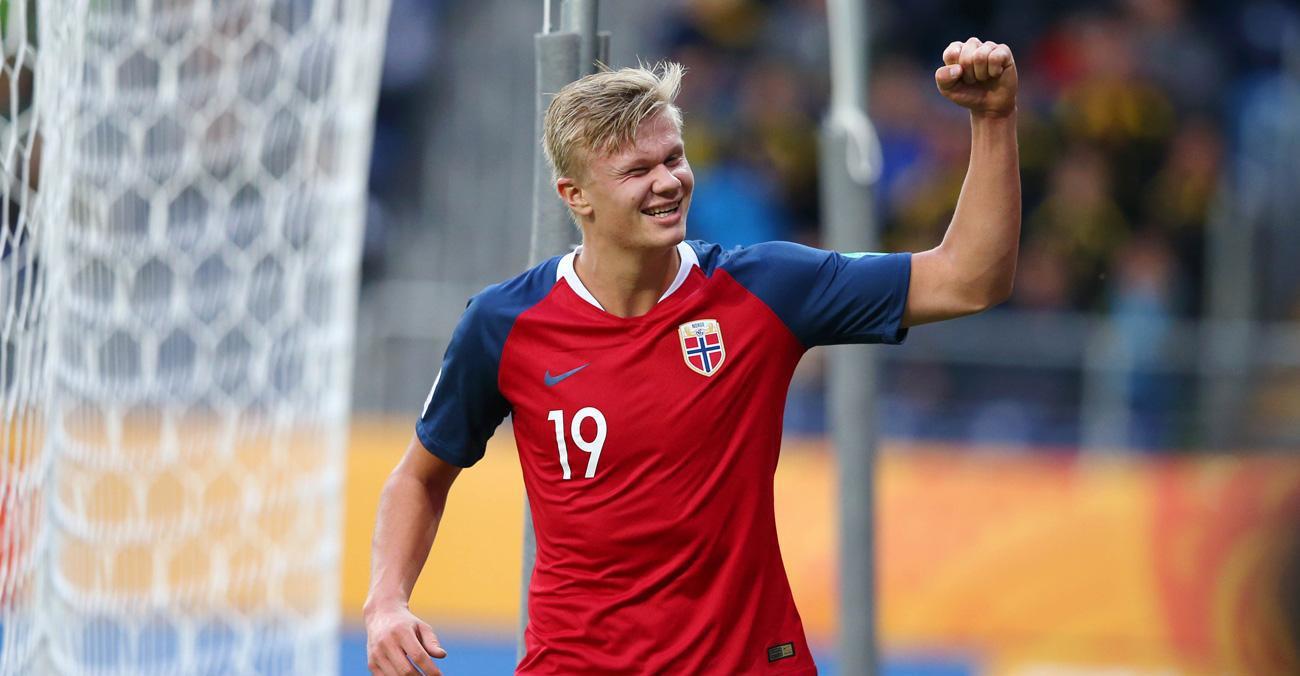 拜仁官方：格纳布里因膝盖不适，缺席本轮德甲拜仁对阵弗赖堡（拜仁通报：格纳布里膝部不适，将无缘本轮对阵弗赖堡的德甲比赛）