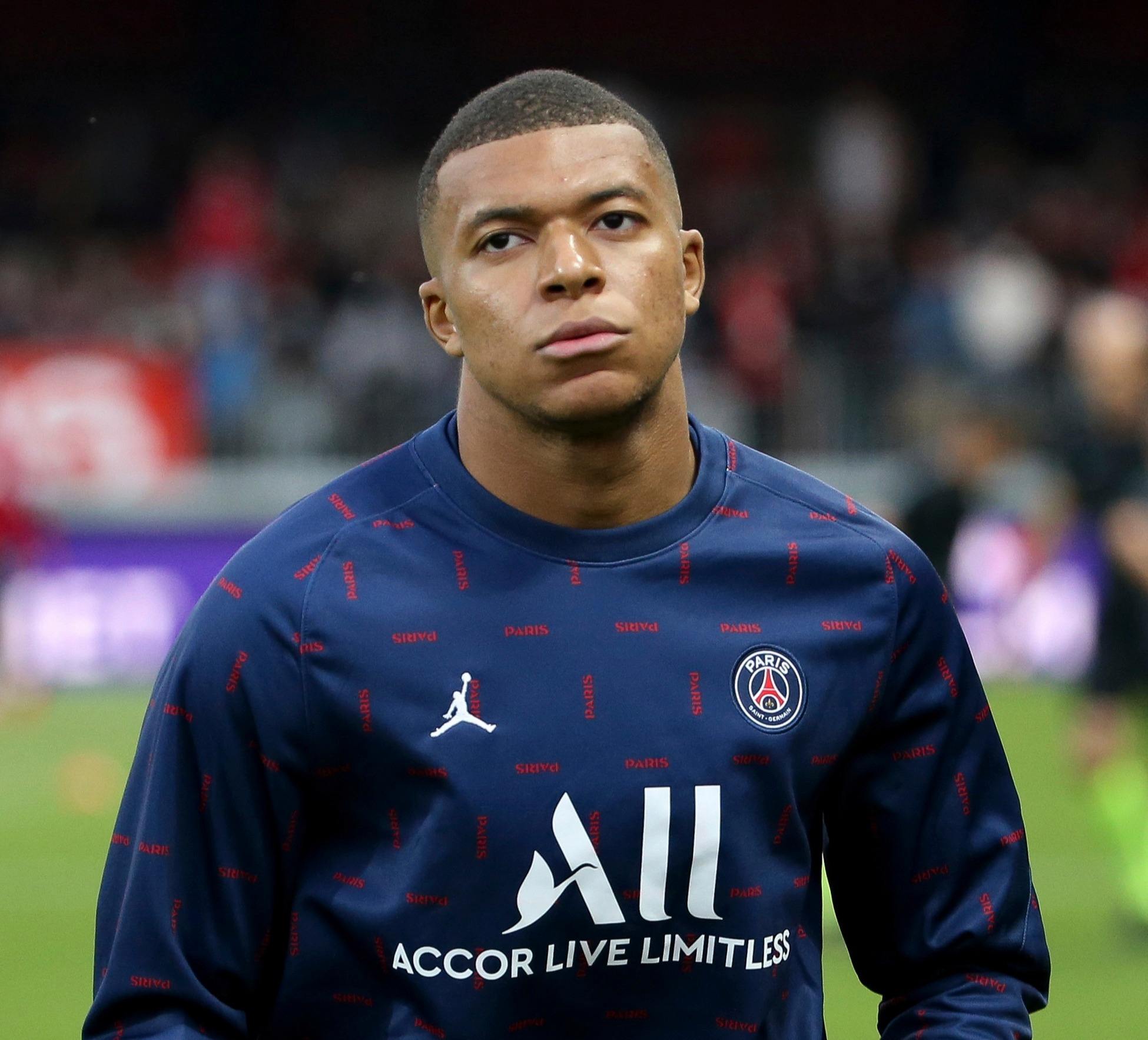 安切洛蒂：皇马的比赛我都看了；C罗肯定会达成千球成就