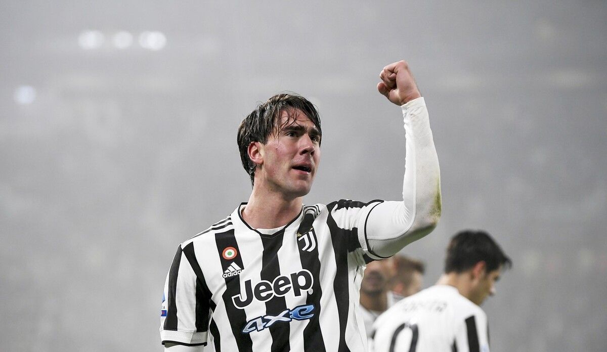 巴萨迎战特内里费，冲击积分榜优势 ｜ 女子足球联赛精彩前瞻（女足联赛前瞻：巴萨对阵特内里费，力争扩大榜首优势）