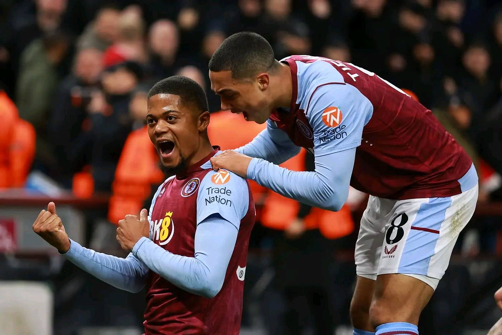 博主：下赛季无缘英博的拉布亚德今日回到基地，将参与训练