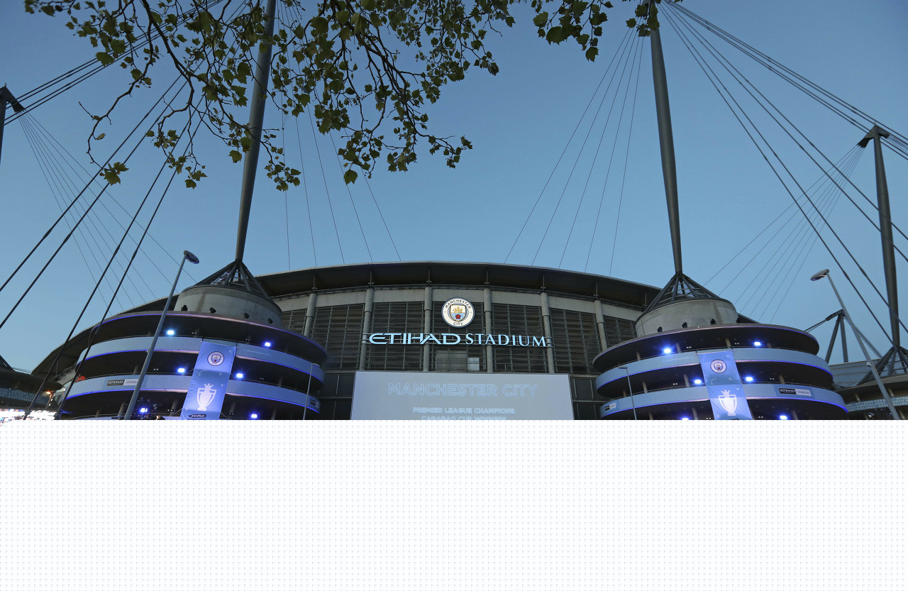 英超-狼队0-3曼联：送副班长首胜？NO！阿莫林要逼近欧冠区｜前瞻