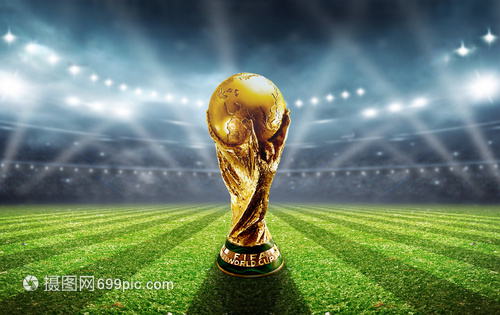 效率5年最低！西媒：丢掉金球后维尼持续走低，17场未进球（五年最差表现！西媒：金球失意后维尼状态走低，17战颗粒无收）